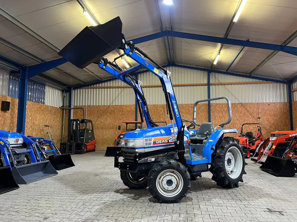 Kleintraktor Iseki Geas25