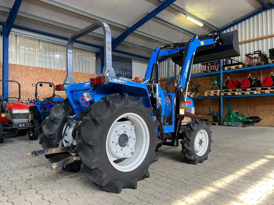 Kleintraktor Iseki TK29 von hinten