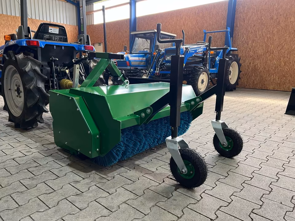 Kehrmaschine für Kleintraktor