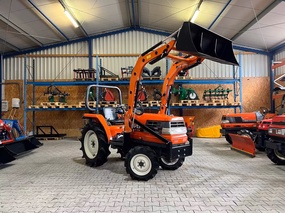 Kleintraktor Kubota GL23