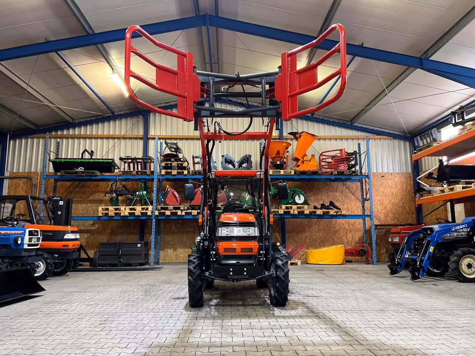 Kleintraktor Ballenzange