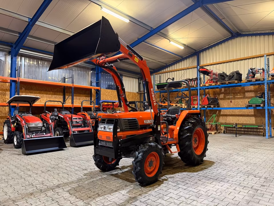 Kleintraktor Kubota L3600
