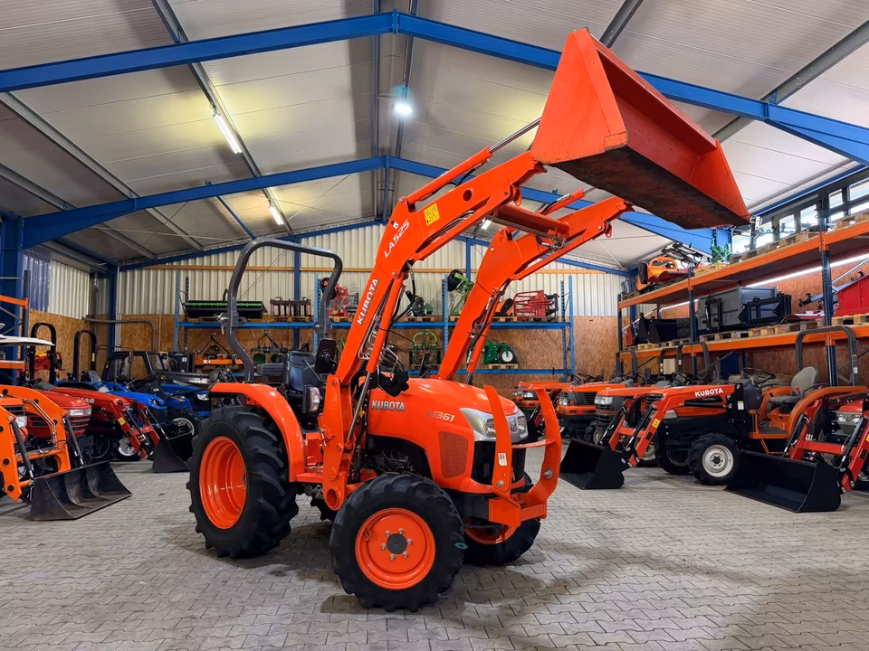 Kleintraktor Kubota L1361