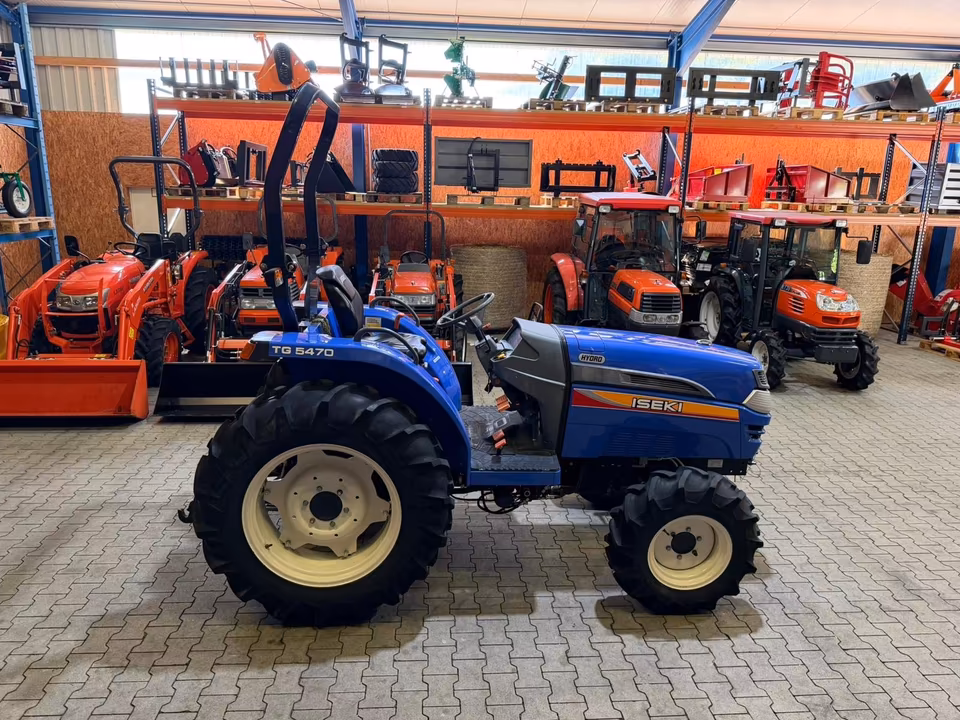 Kleintraktor Iseki TG5470 von der Seite